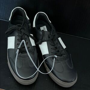 Section X Black and White Men's Sneakers NWT Available in 11.5 and 11